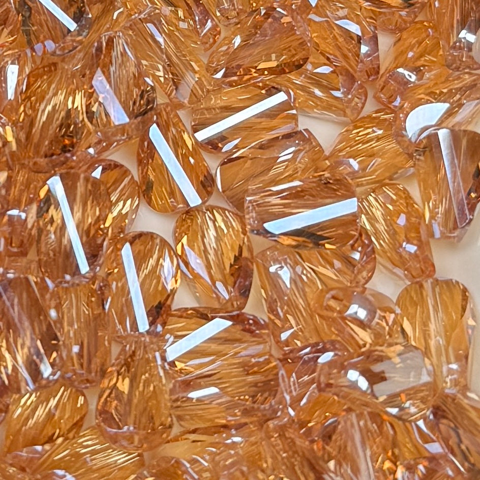 Champagne Twisted Glass Bead 6*9mm (GL 15)