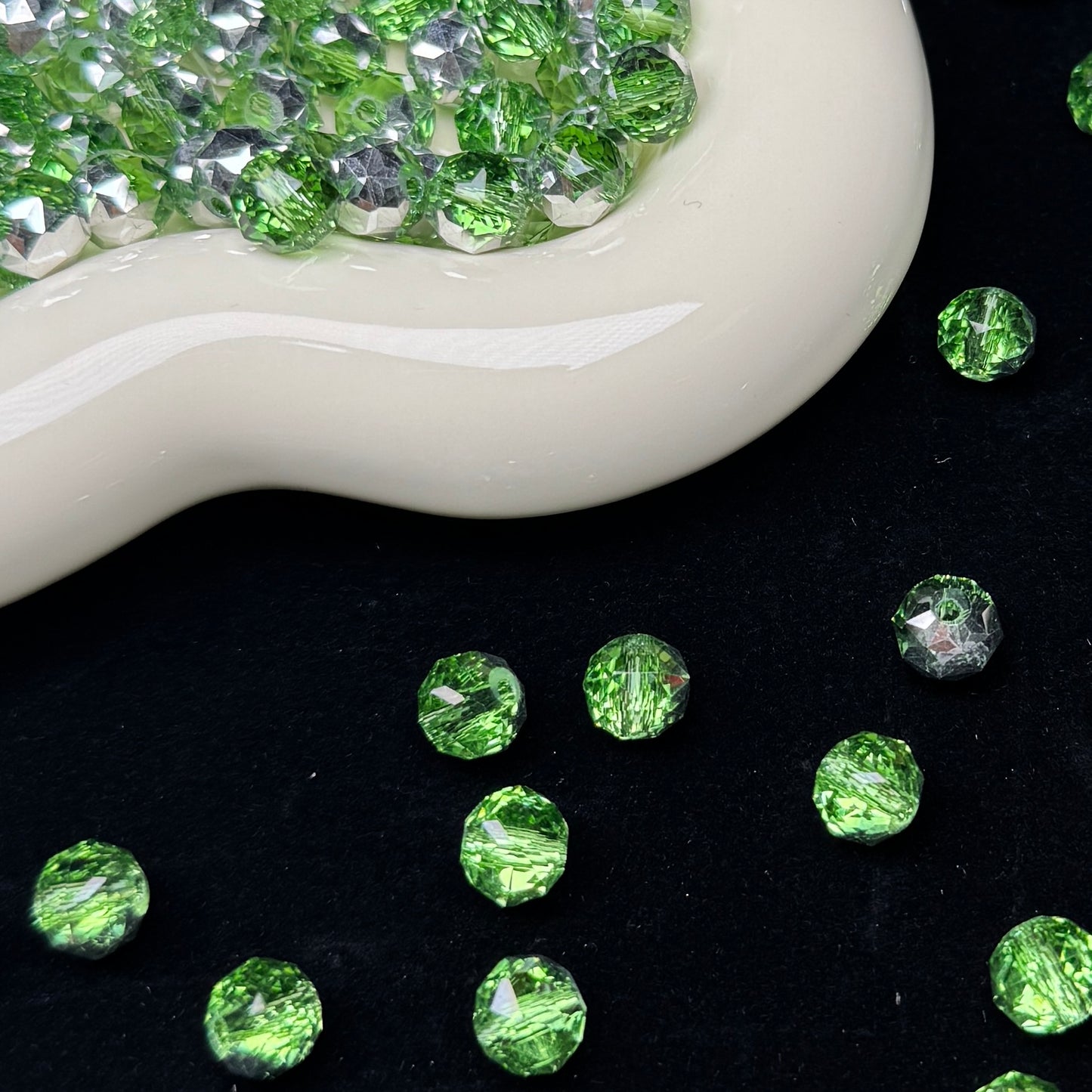 Half Green Half Silver Flower Glass Beads 8mm (GL 24）