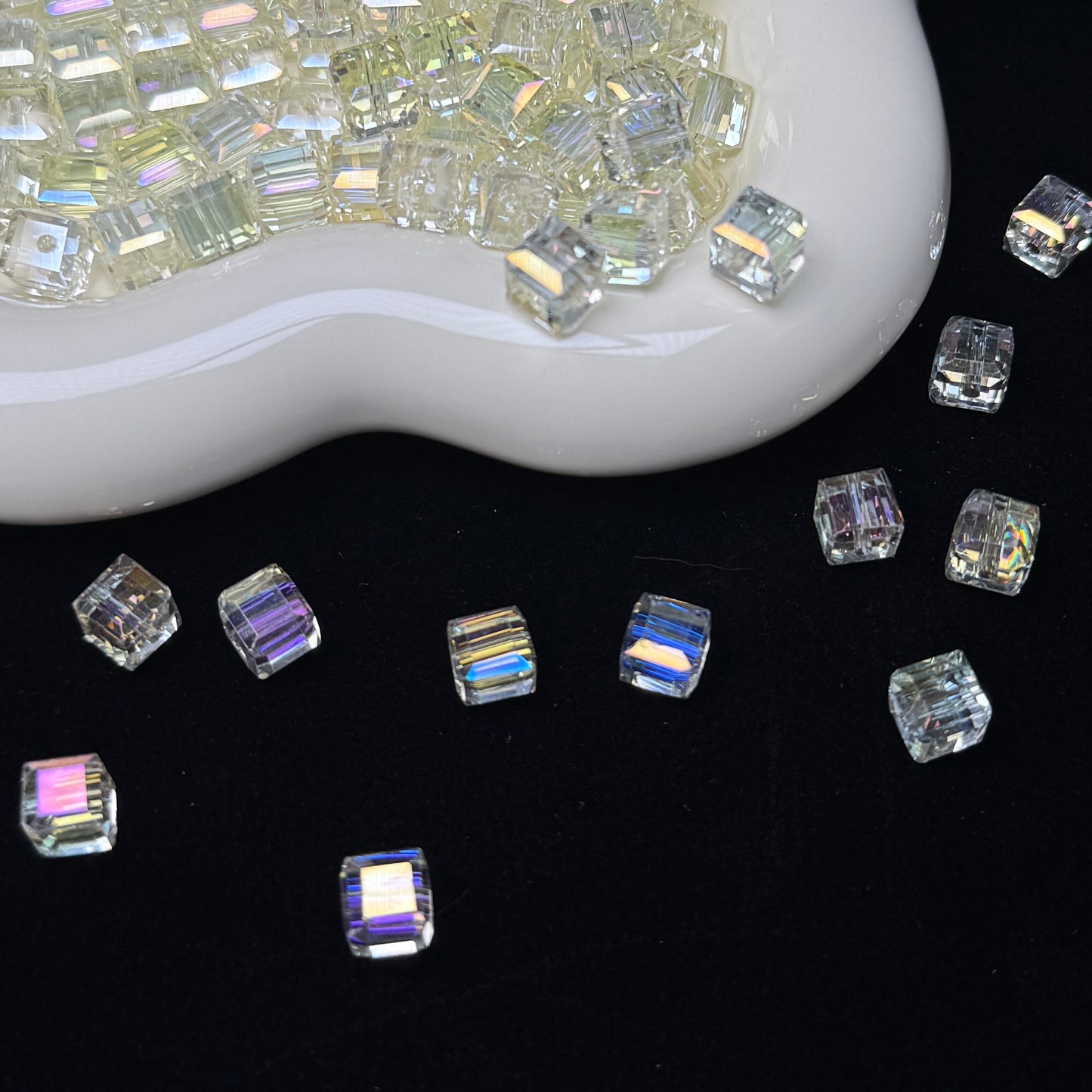 Lemon Yellow Aura Cube Glass Beads 7mm (GL 7)