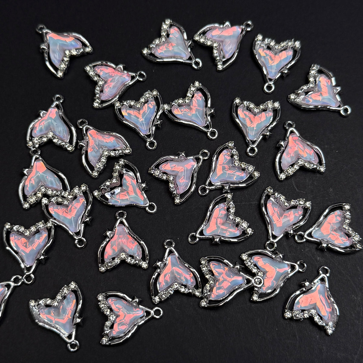 Fish Tail Pendant 15*14mm Alloy Accessories ACJF111-114