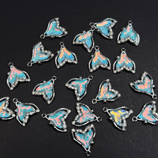 Fish Tail Pendant 15*14mm Alloy Accessories ACJF111-114