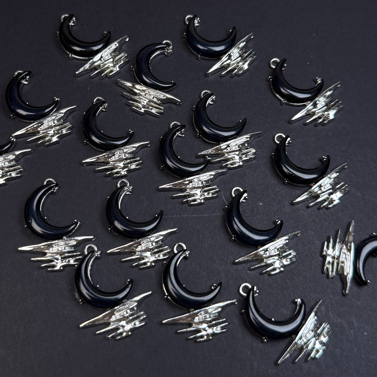 Moon Pendant/Charm 20*24mm Alloy Accessories