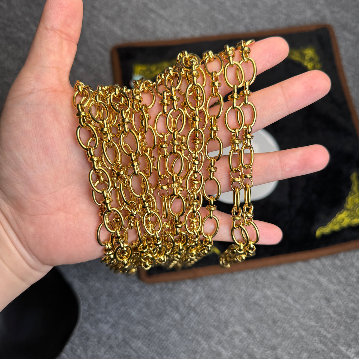 Rolo stainless steel chain