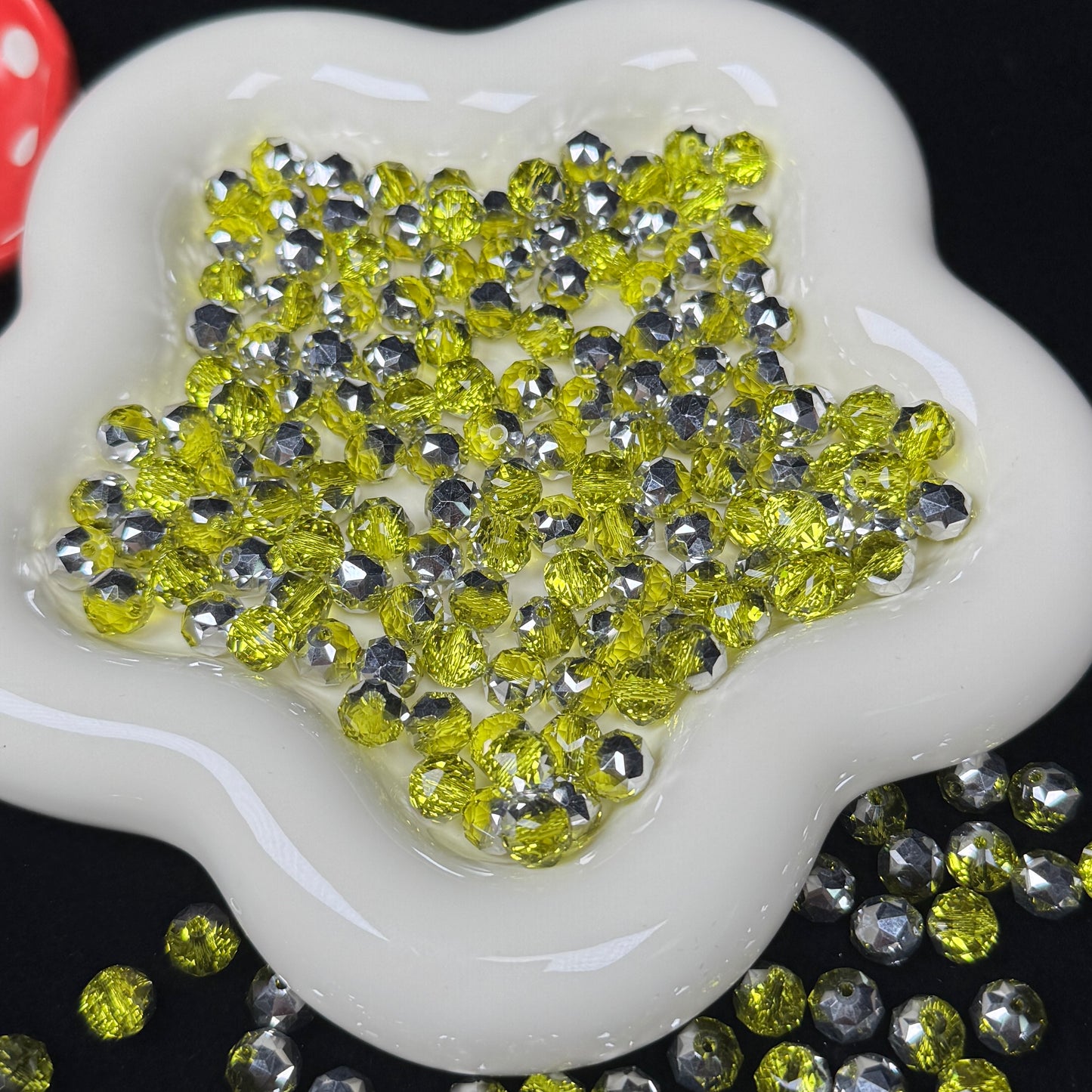 Half Peridot Green Half Silver Flower Glass Beads 8mm (GL 27)