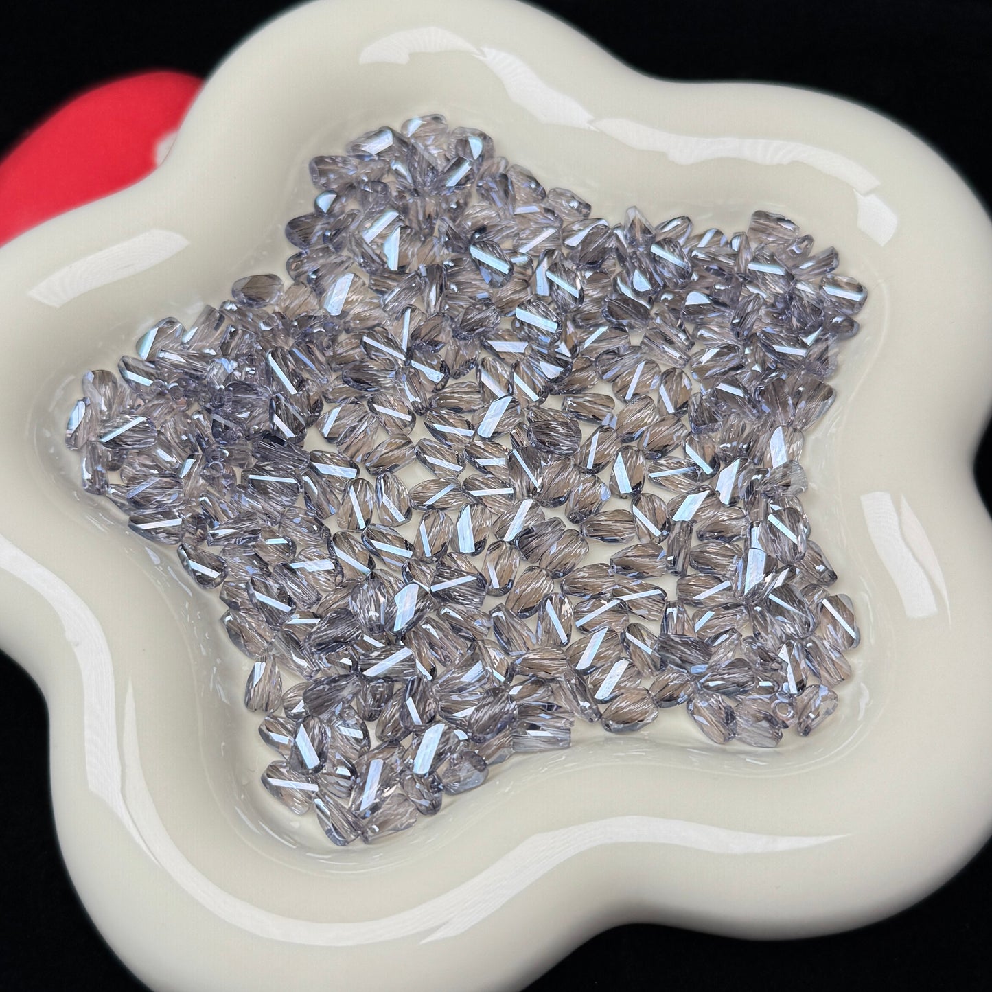 Purple Twisted Glass Beads 4*6mm (GL 31)
