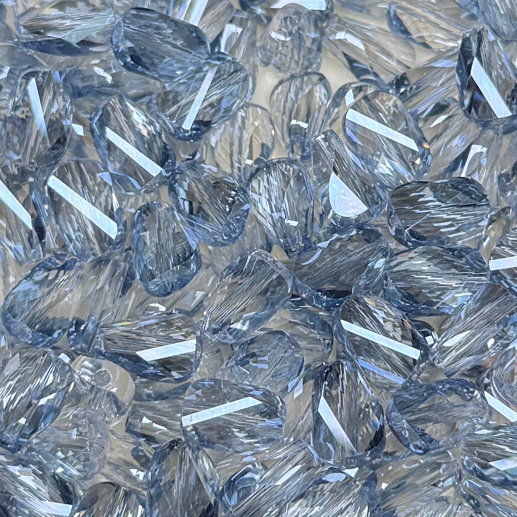 Light Blue Grey Twisted Glass Bead 6*9mm  (GL 16)