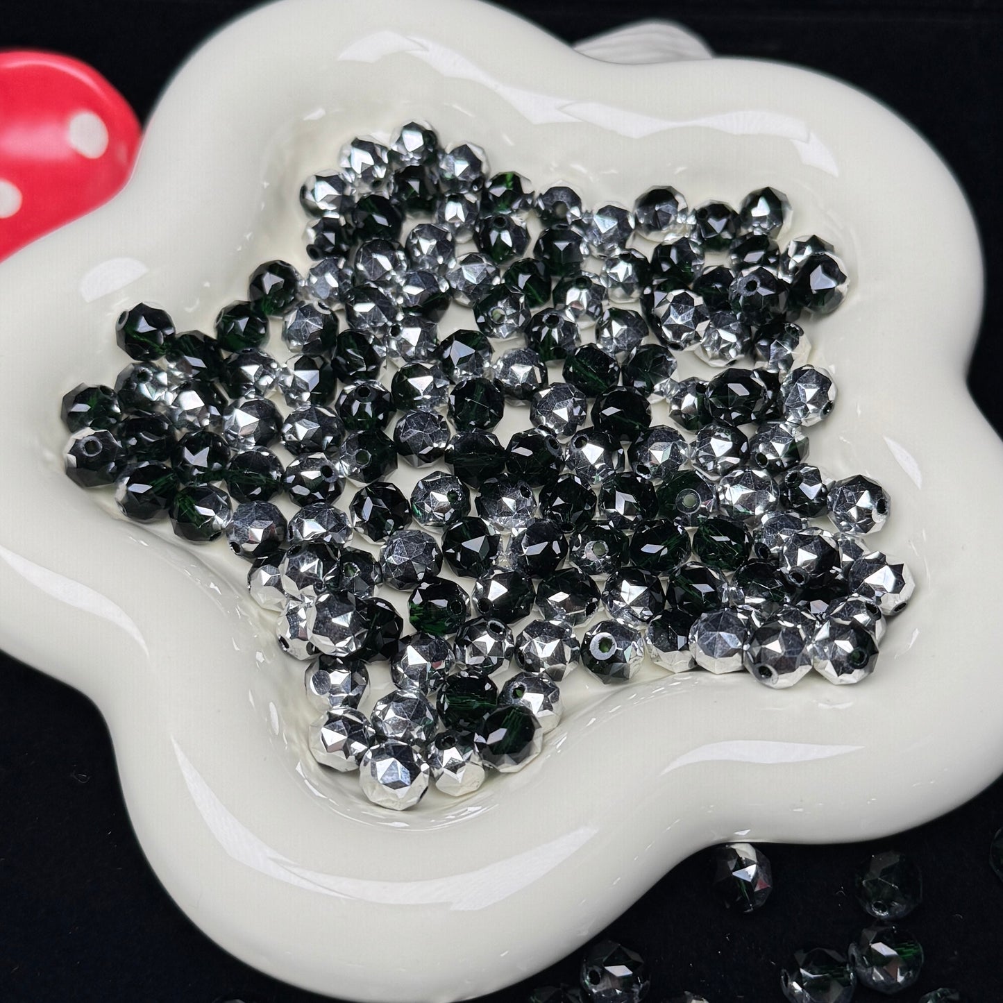 Half Dark Green Half Silver Flower Glass Beads 8mm (GL 21)