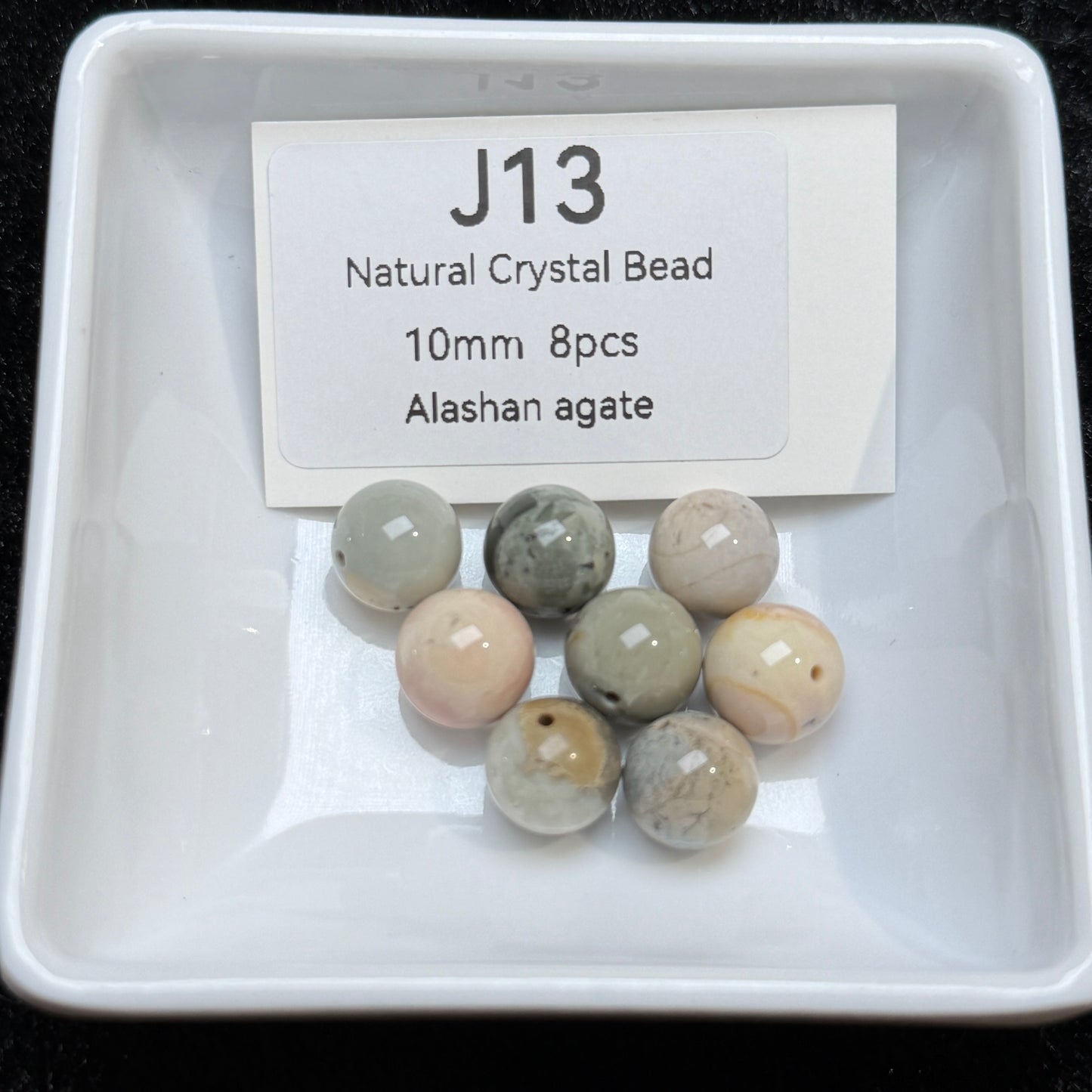 J13 アラシャン瑪瑙
天然水晶ビーズ
10mm 8個