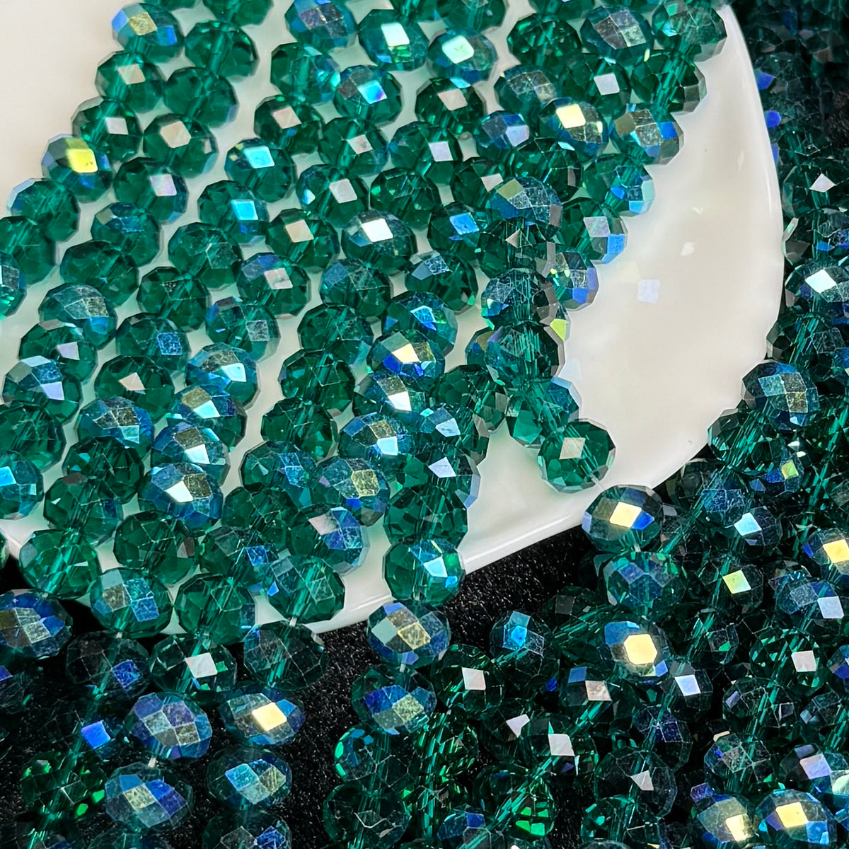 Malachite Green Haven Aura Wheel Shape Glass Bead 8mm (GL59)