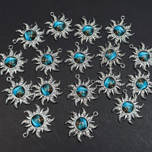 Sun Pendant/Charm 22mm Alloy Accessories ACJF66